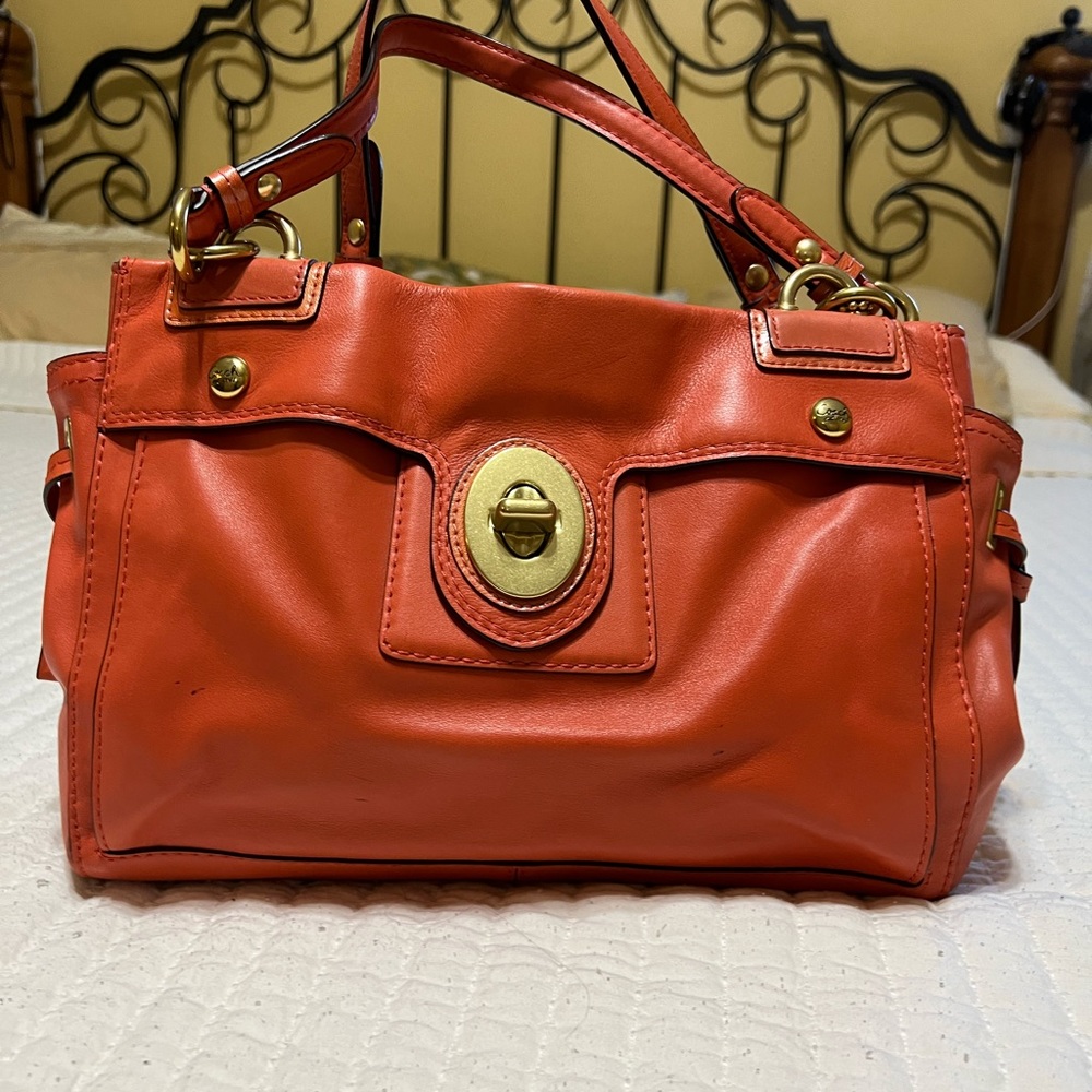 Coach Bag - Picture 2 of 10